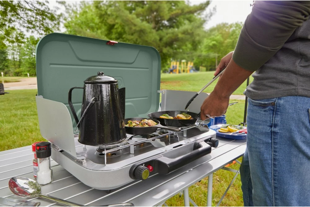 Coleman Cascade 328 3-Burner Camp Stove - Image 12